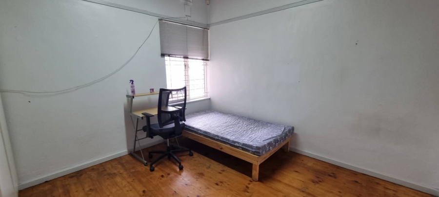 To Let 1 Bedroom Property for Rent in Observatory Western Cape